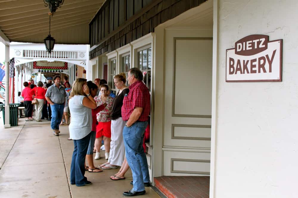 Dietz Bakery, Fredericksburg, Teksas