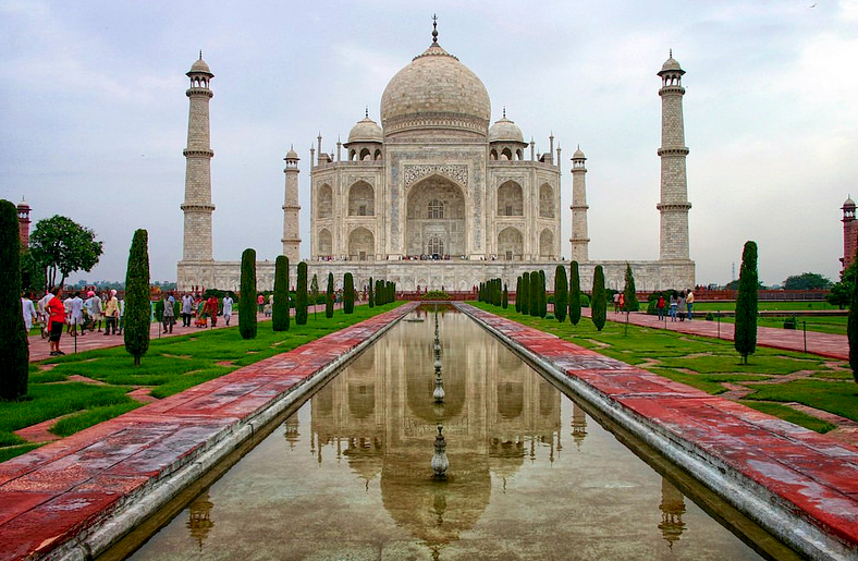 Taj Mahal - Turismo sostenibile in India 