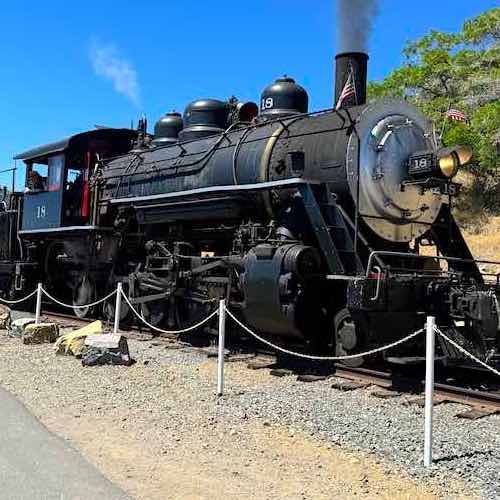 Northern Nevada Heritage Railroads: Riding the Trains That Served the Mining Industry